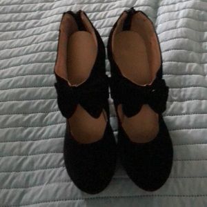 Brand NEW Black Bow Heels Size 9